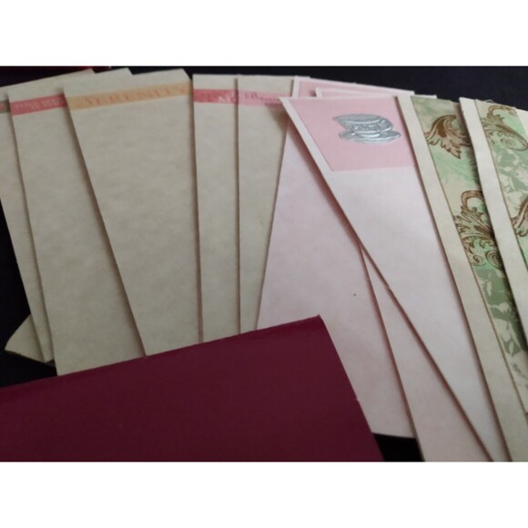 Vintage Christmas Decor Lot- Get Everything Shown In Pic's. - Picture 9 of 11